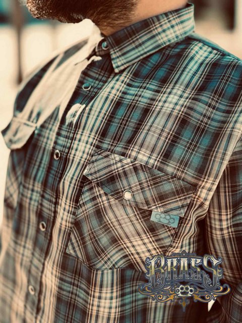 Outsider Flannel Shirt – Premium Comfort with Classic Outdoor Style